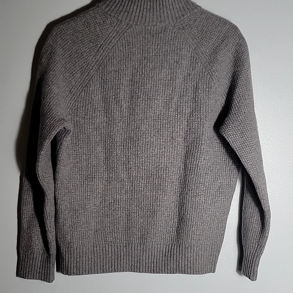 Banana Republic Italian Yarn Wool Blend Turtleneck Button Sweater Size Large - Picture 5 of 8